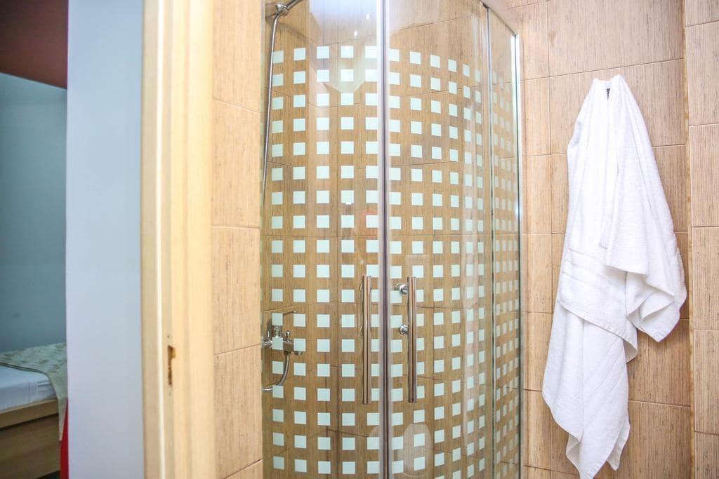 Aeroport Hotel 3*