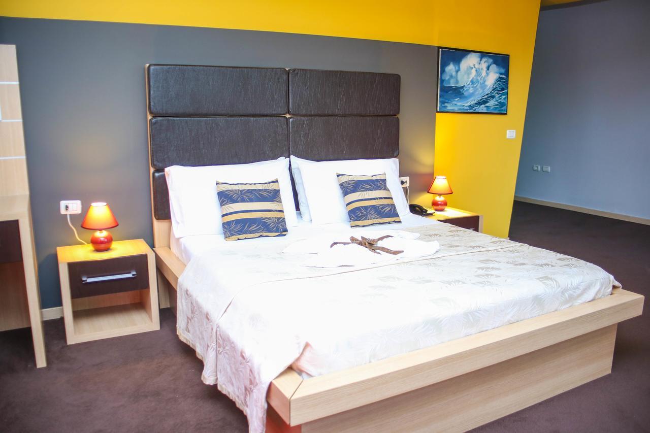 Hotel Aeroport 3*