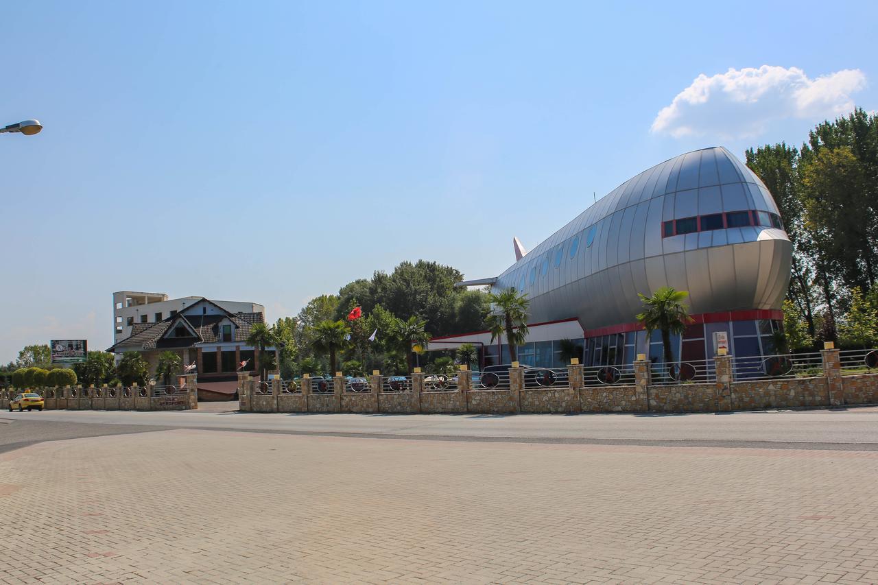 Aeroport Hotel Rinas